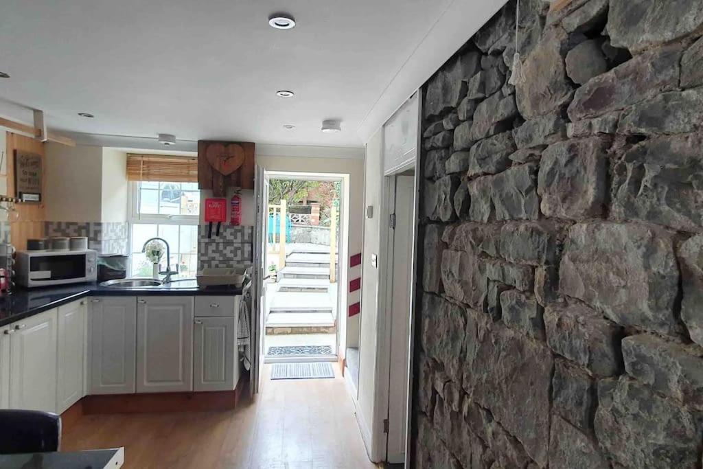 Cosy Cottage In Garnant Exterior foto